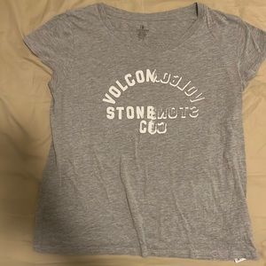 🏝️Gray VOLCOM T-shirt 🏖️